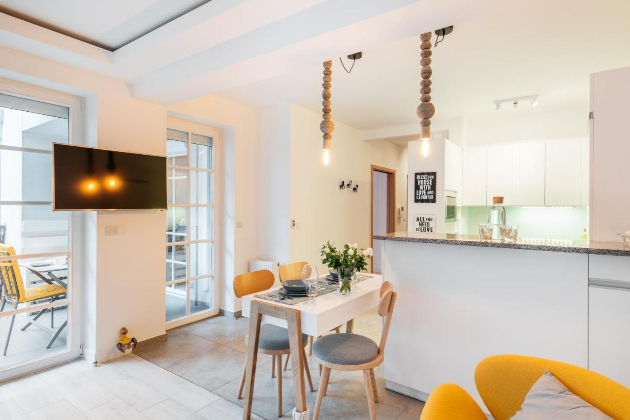 Downtown Apartment - Loftaffair Краков Экстерьер фото