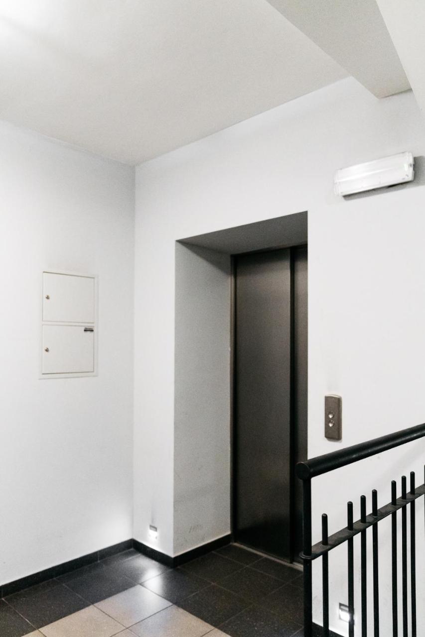 Downtown Apartment - Loftaffair Краков Экстерьер фото